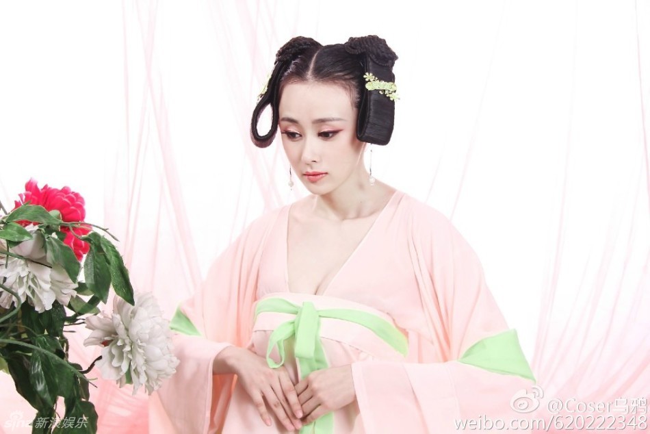 偽娘驚艷COS范冰冰武媚娘造型 偽娘驚艷COS范冰冰武媚娘造型