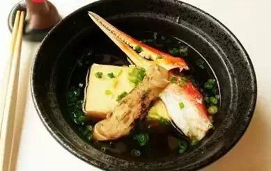 就一點(diǎn)兒紫菜跟生魚片 日料沒吃什么為啥還那么貴？