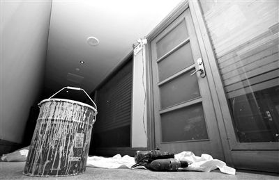 昨日，首師大公布的北京致遠(yuǎn)東方教育科技有限公司和工商局網(wǎng)站公司注冊(cè)地空無一人。新京報(bào)記者 黃月 攝