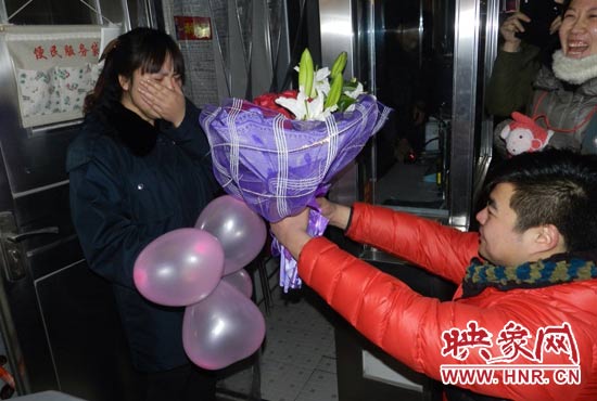 “嫁給我吧，我要愛你一生！”