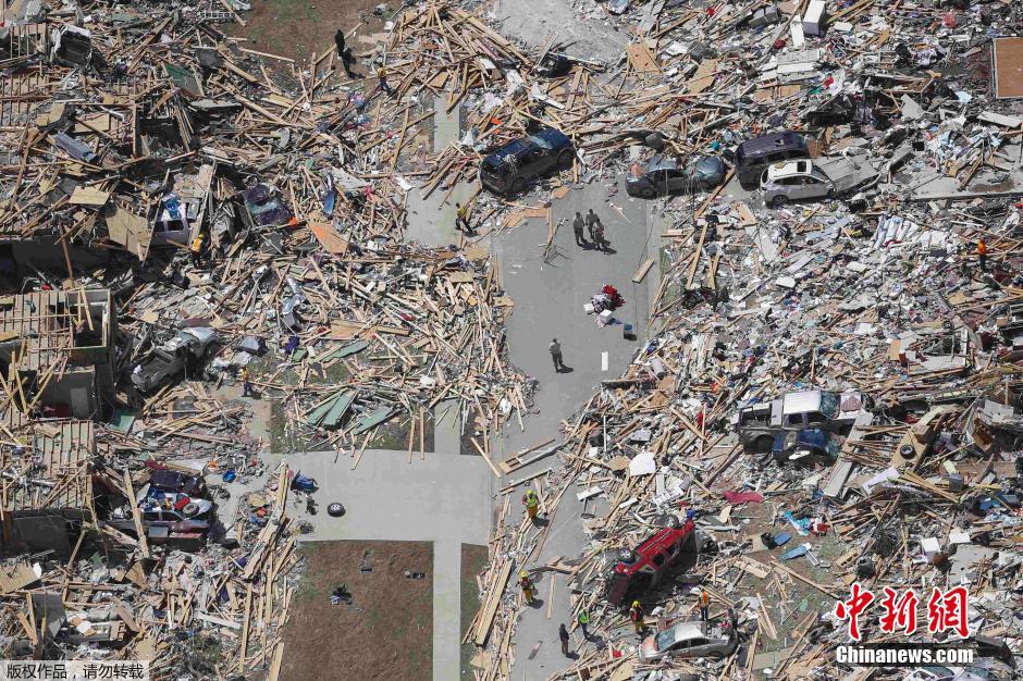 致命龍卷風(fēng)肆虐美國多州 小鎮(zhèn)街道幾乎毀成渣 致命龍卷風(fēng)肆虐美國多州 小鎮(zhèn)街道幾乎毀成渣