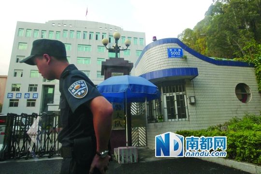 　中標(biāo)的美發(fā)公司注冊地點(diǎn)就在羅湖公安分局巡警大隊(duì)里面。