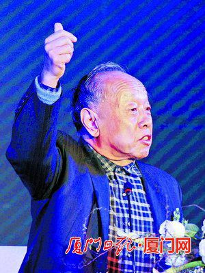 李肇星在廈開講:別把小學(xué)生搞得比部長(zhǎng)忙