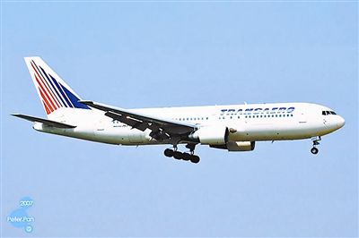全祿航空的波音767-300飛機(jī) 全祿航空的波音767-300飛機(jī)