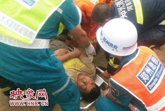 事故現(xiàn)場(chǎng)，一人被救出