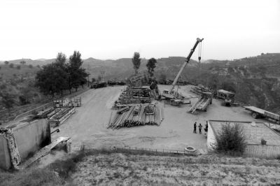 處延長石油的油井。