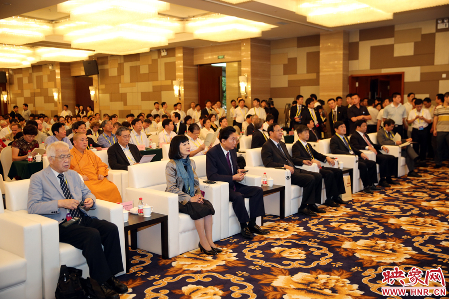 重要嘉賓、著名學者云集嵩山論壇。