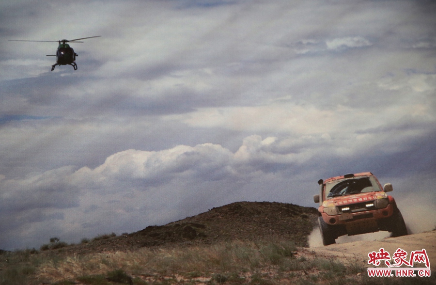 賽車的世界、更是男人的世界。圖為部分參展攝影作品。