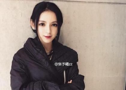 國(guó)民老公王思聰?shù)木p聞女友張予曦，93年