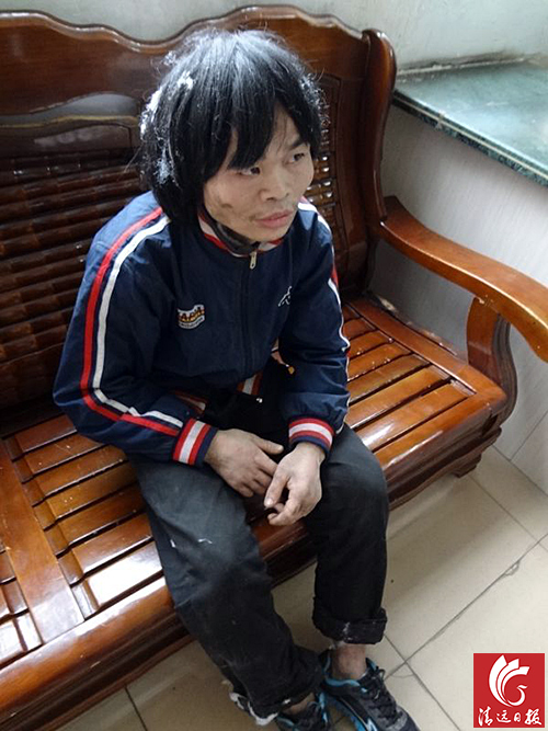 1997年16歲時被“杜某”以招工名義帶離家鄉(xiāng)關(guān)押干活至今。