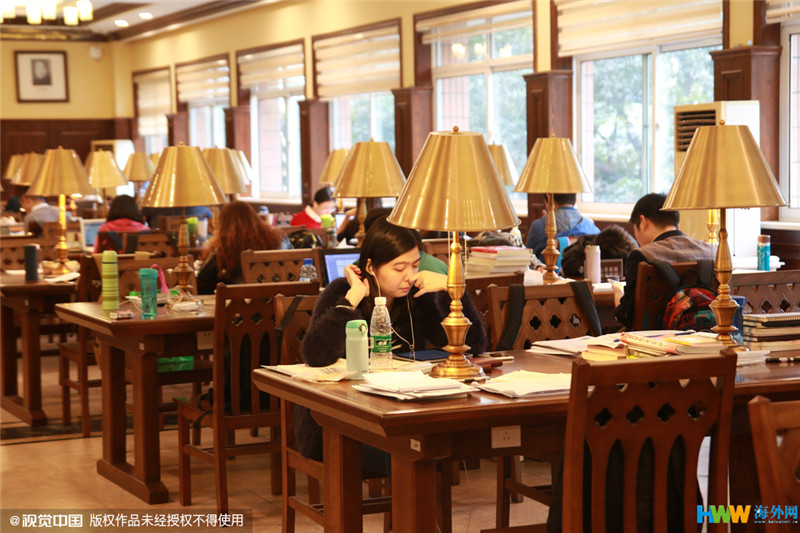 重慶大學(xué)改造翻新的“民國風(fēng)圖書館”走紅網(wǎng)絡(luò)，引得無數(shù)網(wǎng)友點贊