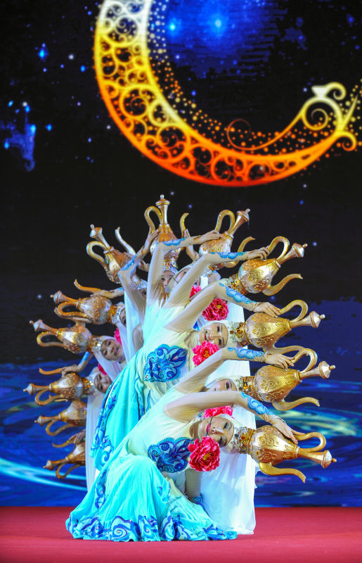 聽(tīng)豫劇看少林功夫 上合總理會(huì)文藝演出滿滿噠河南特色