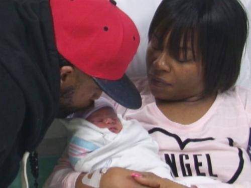 俄亥俄州一對(duì)同為元旦生日的夫妻，就在剛剛過(guò)去的1月1日，又生下了自己的女兒。