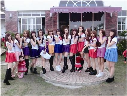 臺(tái)23名辣媽扮美少女戰(zhàn)士 臺(tái)23名辣媽扮美少女戰(zhàn)士