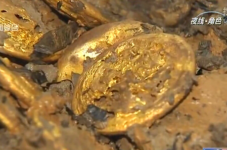 西漢?；韬蚰钩鰣D金餅187枚