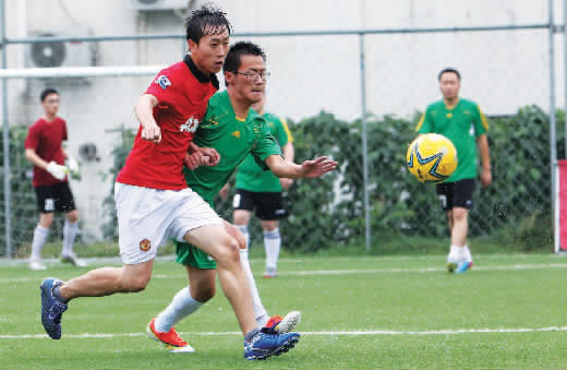 平安保險(xiǎn)與農(nóng)大體院的這場比賽，在上半場就失去了懸念