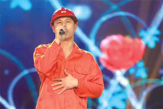 《開口就唱》新年歌會(huì)，百姓歌手唱享幸福