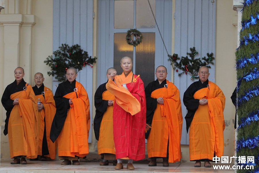 波爾多墜機(jī)失蹤者搜救繼續(xù) 酒莊舉行佛教儀式祈福