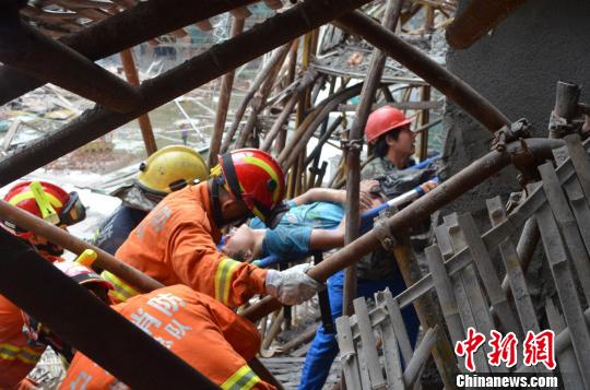 事故現(xiàn)場。丁強(qiáng) 攝